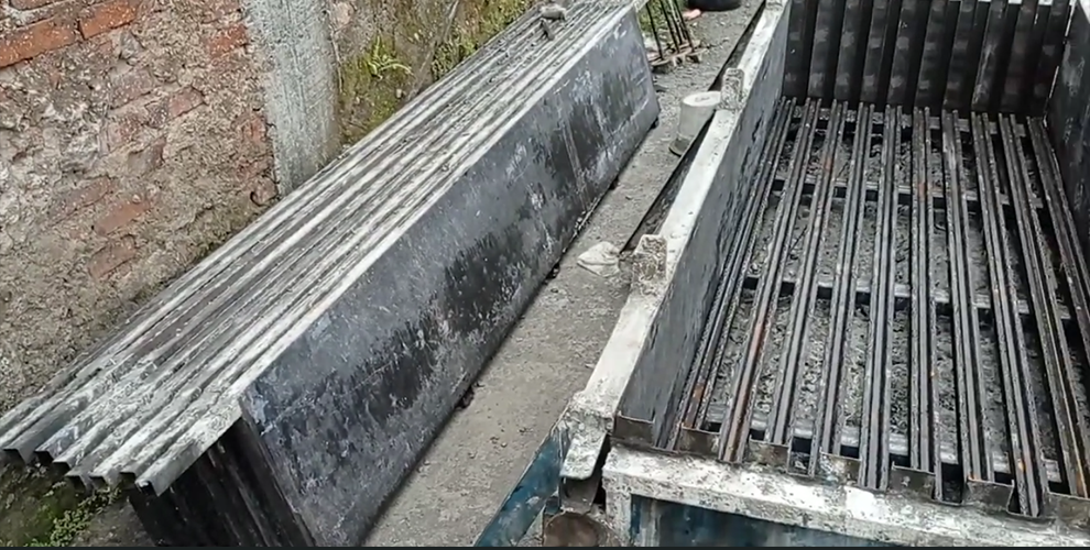 cara membuat cetakan pagar panel beton